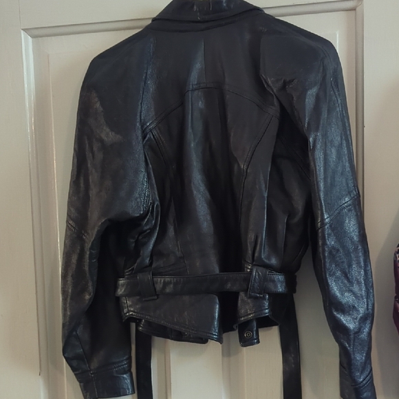 Nostalgia Women's Black Leather Jacket Vintage - Picture 8 of 8